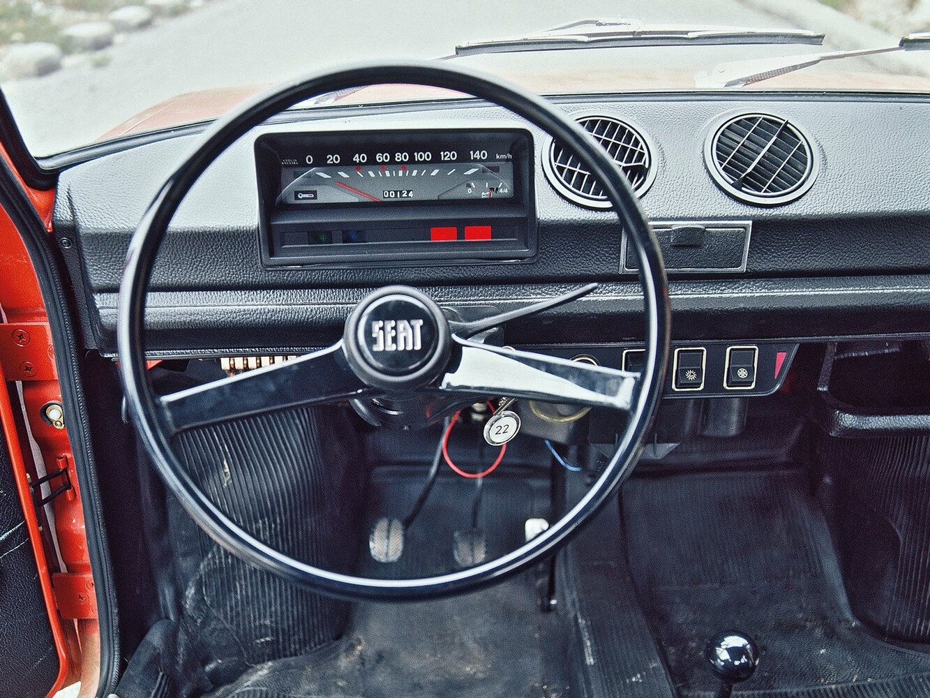 SEAT 133, , 1974–1979, Хэтчбек 3 дв.: Передняя панель