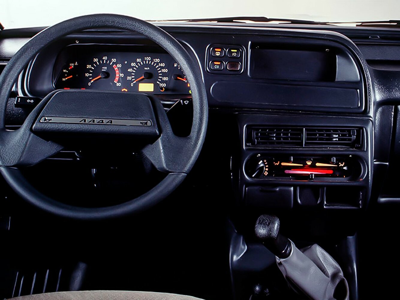 Lada (ВАЗ) 2120 Надежда, I, 1998–2006, Компактвэн: Передняя панель