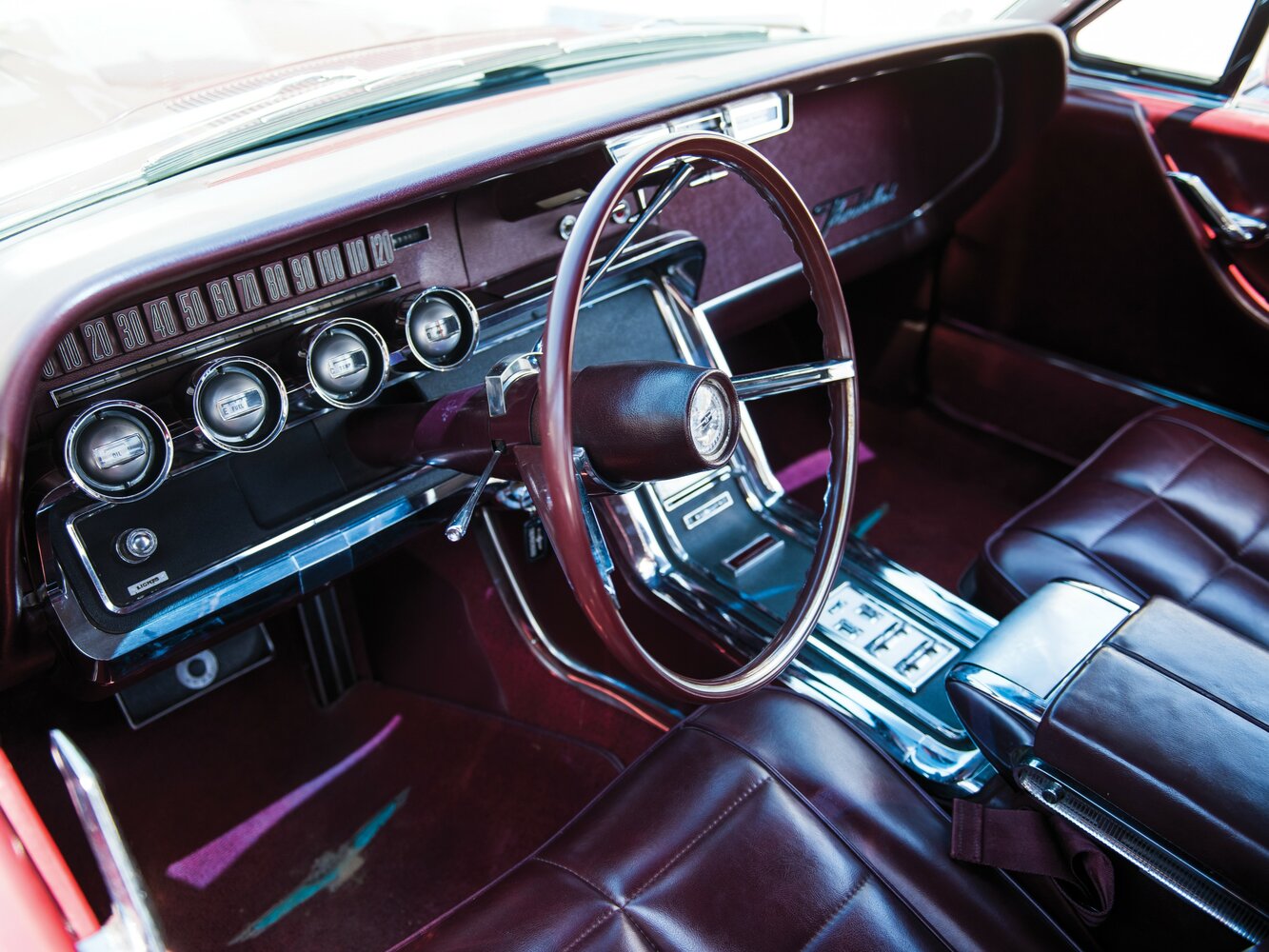 Ford Thunderbird, IV Рестайлинг, 1965–1966, Кабриолет: Передняя часть салона