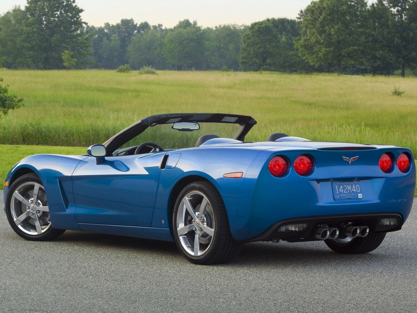 Chevrolet Corvette, C6, 2004–2014, Кабриолет: Вид сзади в три четверти