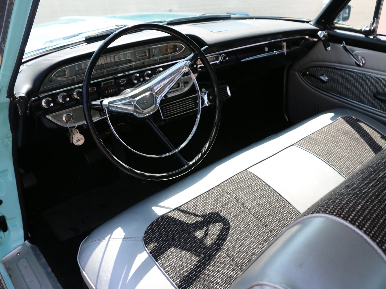 Edsel Ranger, II, 1960–1960, Купе-хардтоп: Передняя часть салона