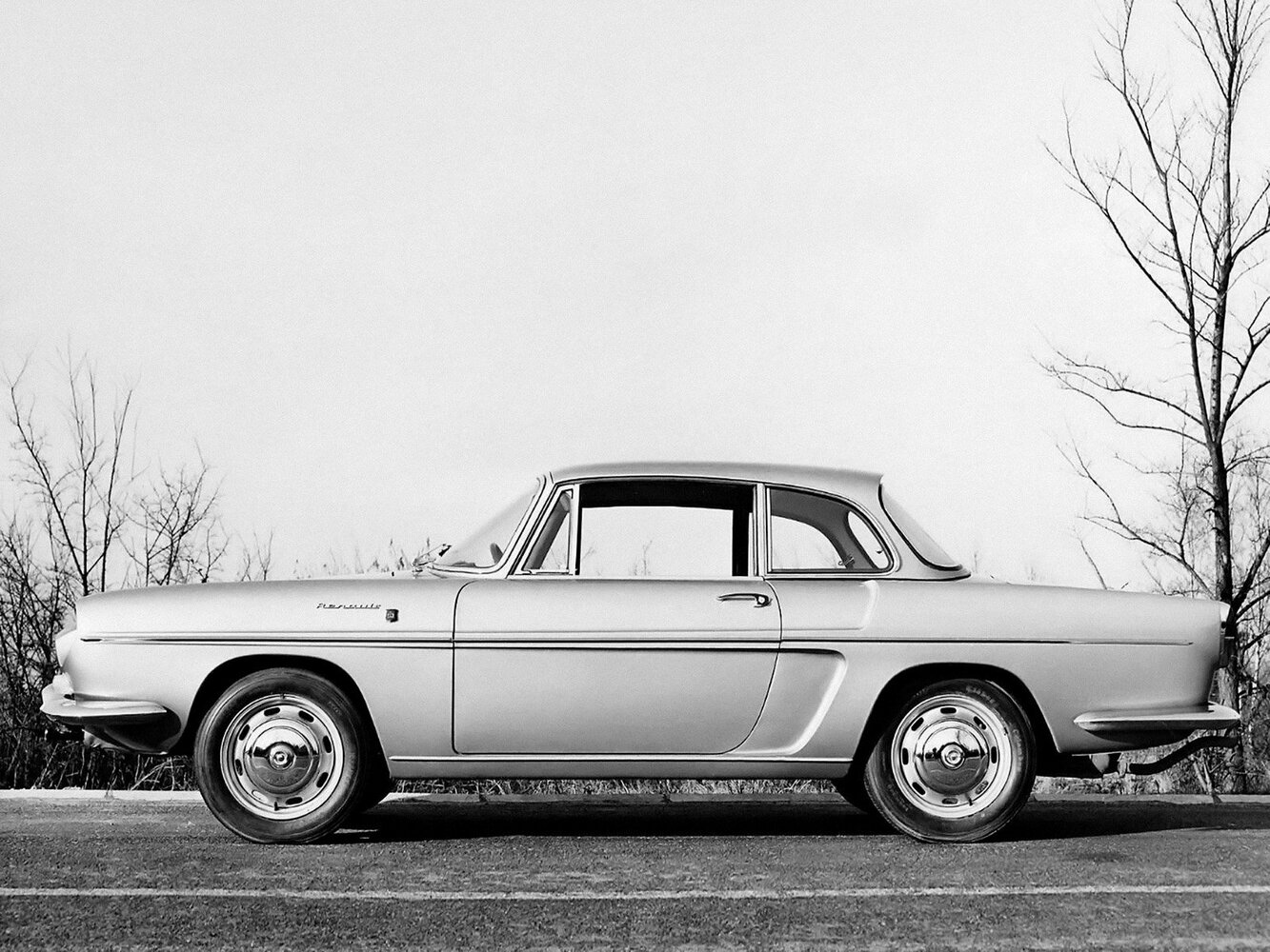 Renault Caravelle, , 1958–1968, Купе: Вид сбоку