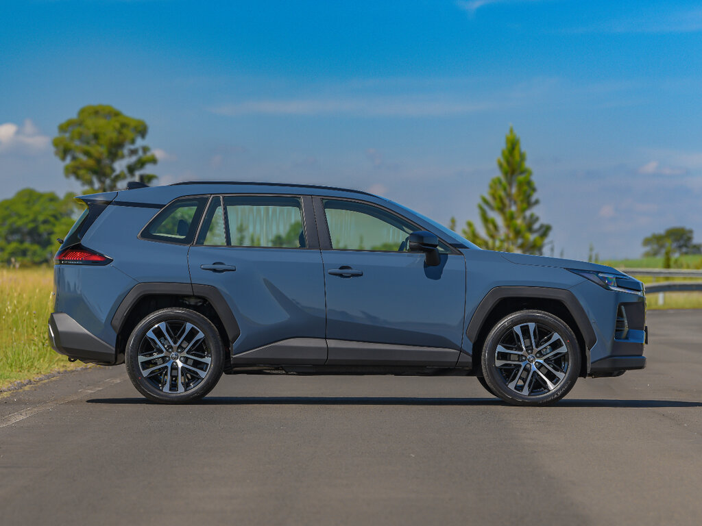 Toyota Rav4, 6 поколение, XA60, Джип/suv 5 дв., СНГ, 05.2025 - н.в.: фото поколения 6