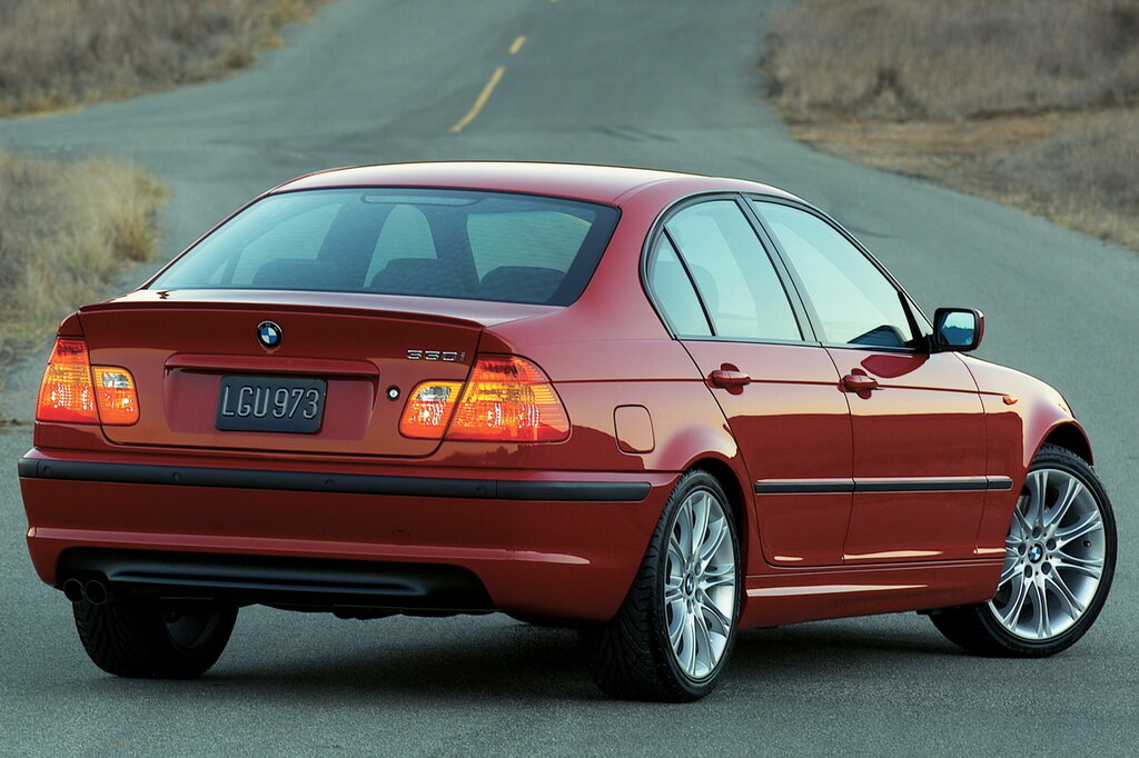 BMW 3-series, 4 поколение, E46, рестайлинг, Седан, США, 09.2001 - 02.2005: фото поколения 7