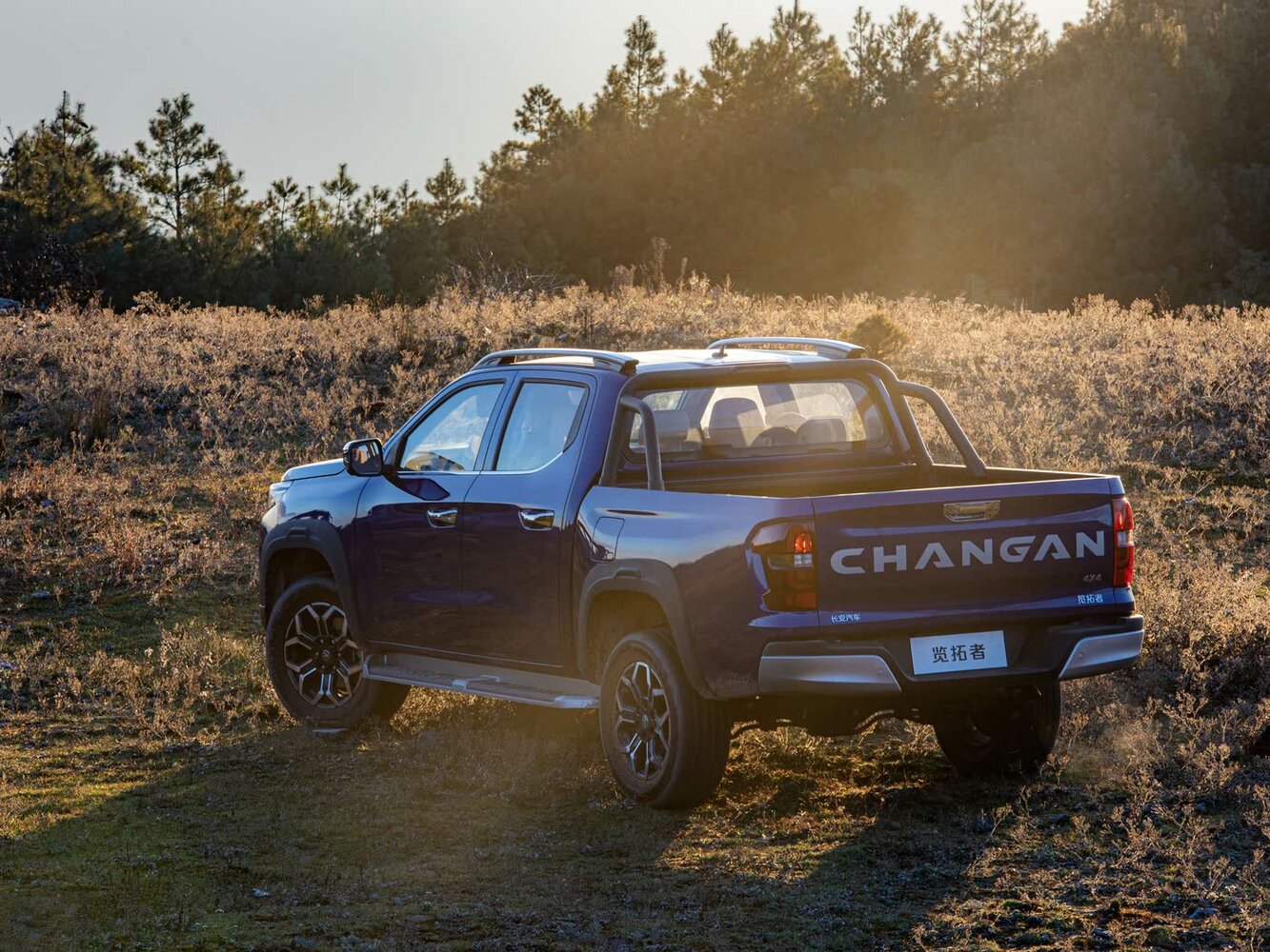 Changan Lantuozhe (Explorer), , 2022–2026, Pickup Двойная кабина: Rear three-quarter view