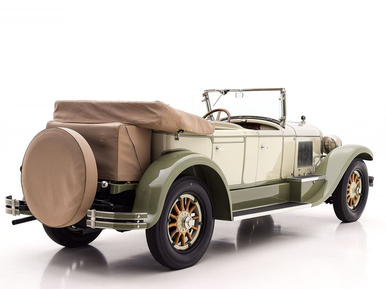 Cadillac Series 314, , 1925–1927, Кабриолет: Вид сзади в три четверти