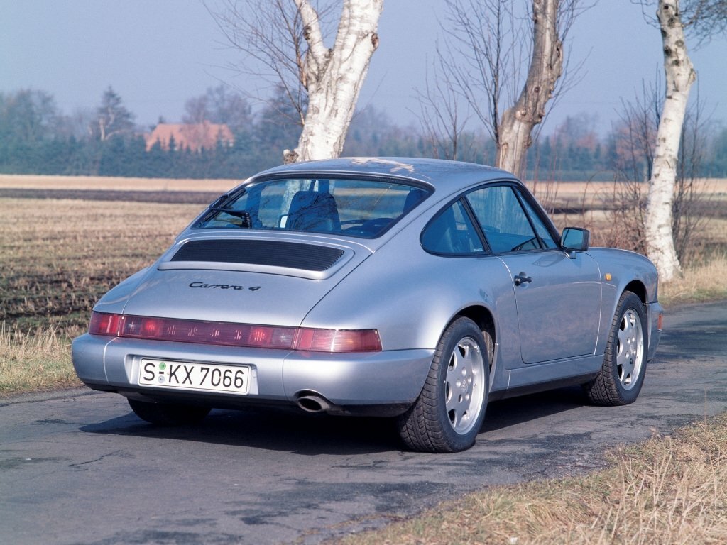 Porsche 911, III (964), 1988–1994, Купе: Вид сзади в три четверти
