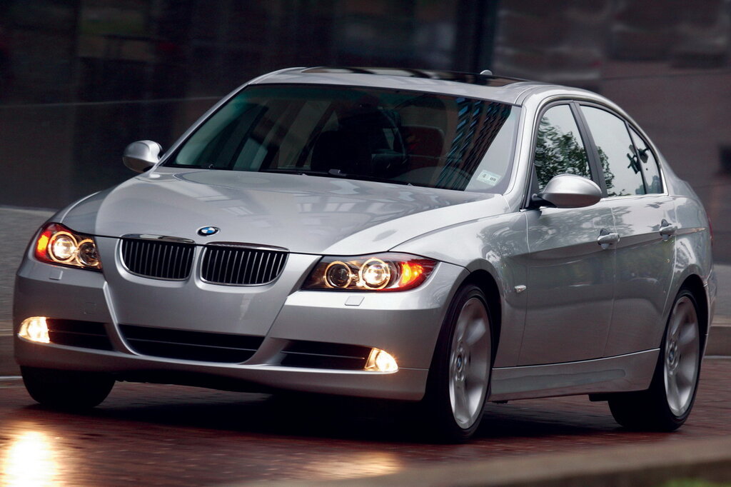 BMW 3-series, 5 поколение, E90, Седан, США, 01.2005 - 08.2008: фото поколения 4