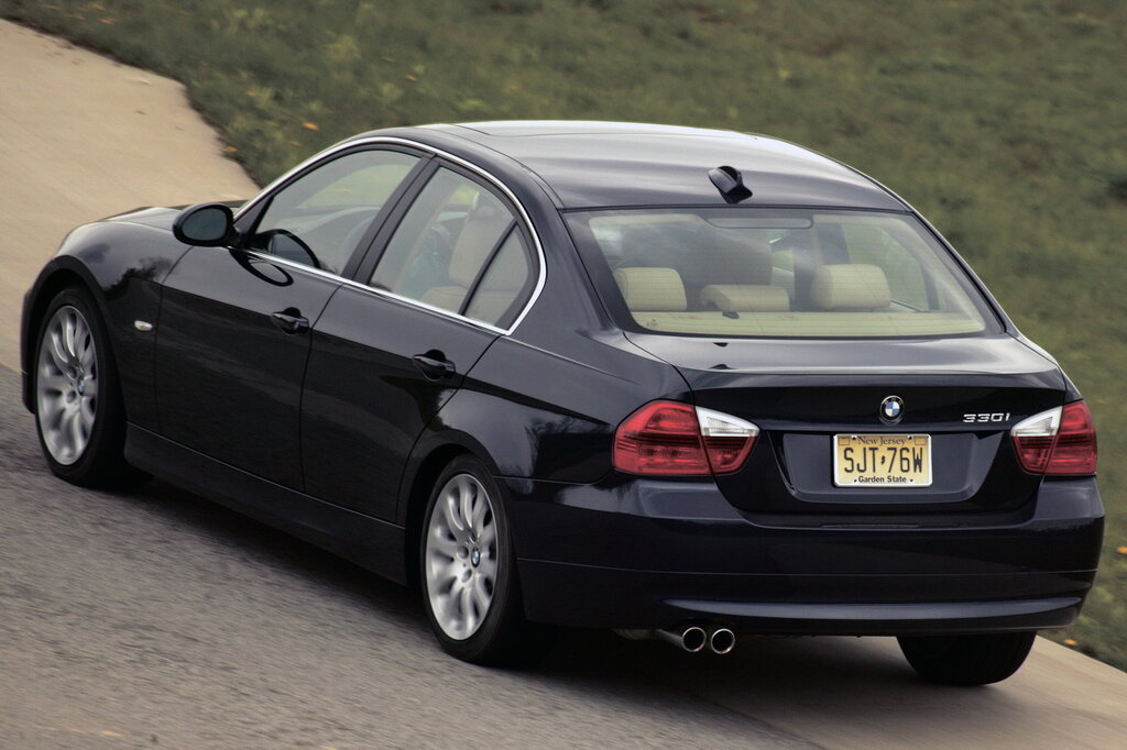 BMW 3-series, 5 поколение, E90, Седан, США, 01.2005 - 08.2008: фото поколения 9