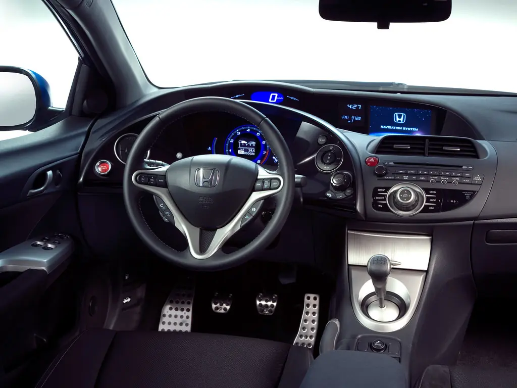 Honda Civic, 8 поколение, FK, FN, Хэтчбек 5 дв., Россия, 09.2005 - 04.2009: фото поколения 6