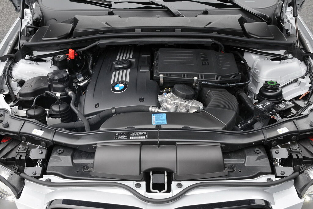 BMW 3-series, 5 поколение, E92, рестайлинг, Купе, США, 03.2010 - 07.2013: фото поколения 20
