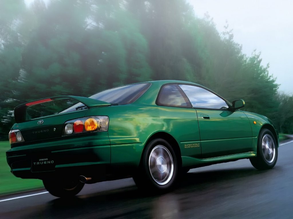 Toyota Sprinter Trueno, VII (AE110/AE111), 1995–2000, Coupe: Rear three-quarter view