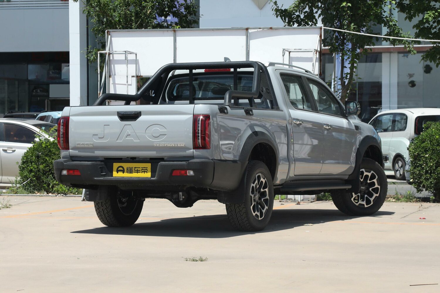JAC Hunter, I facelift, 2023–2026, Pickup Двойная кабина: Rear three-quarter view