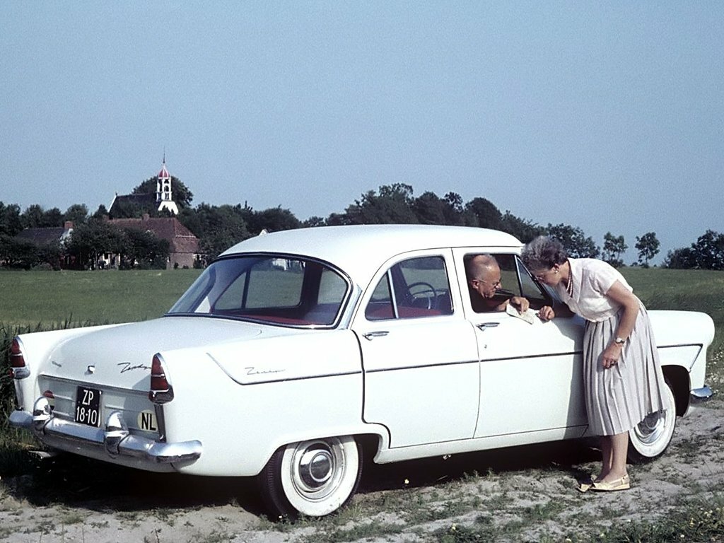 Ford Zephyr, II, 1956–1962, Седан: Вид сзади в три четверти