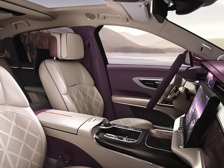 Hongqi Guoya, , 2024–2026, Sedan: Front cabin