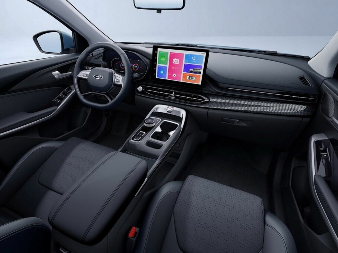 JAC JS5, , 2024–2026, SUV 5 door: Front cabin