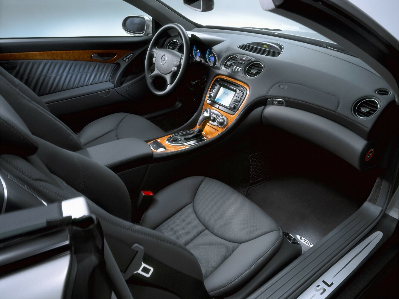 Mercedes-Benz SL-Класс, V (R230), 2001–2006, Родстер: Front cabin