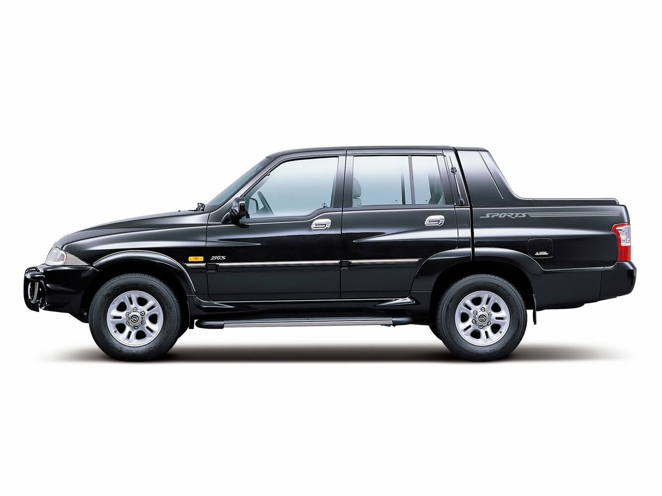 SsangYong Musso, I Рестайлинг, 1998–2006, Пикап Двойная кабина Sports: Вид сбоку