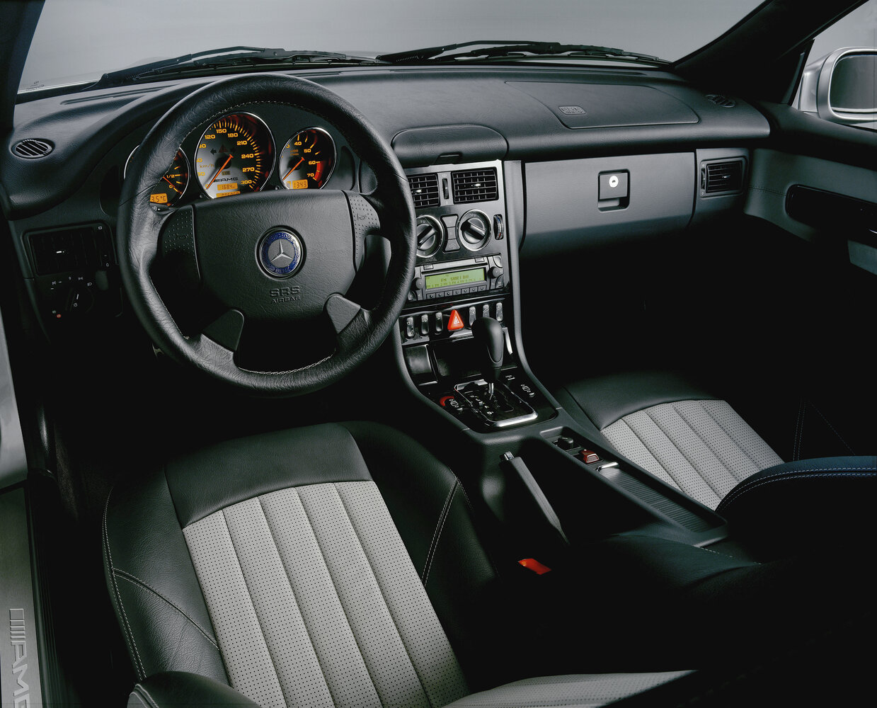 Mercedes-Benz SLK-Класс AMG, I (R170), 2001–2004, Родстер: Передняя панель