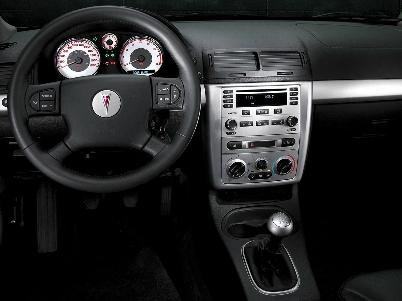 Pontiac G5, , 2004–2010, Седан: Передняя часть салона