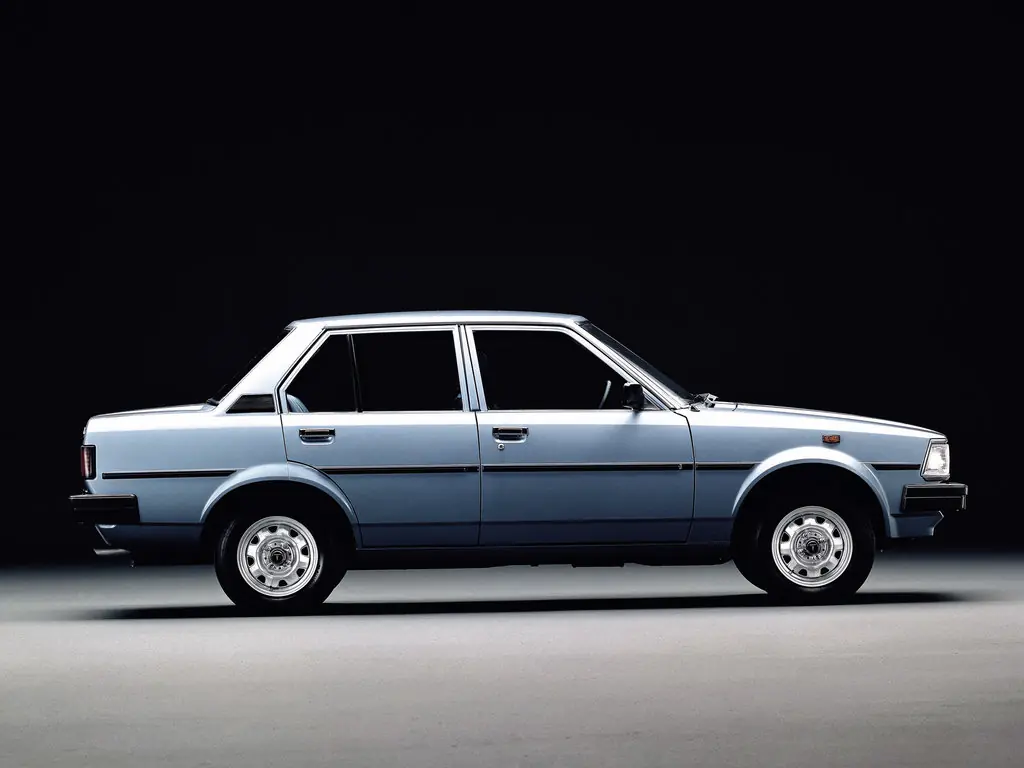 Toyota Corolla, 4 поколение, E70, рестайлинг, Седан, США, 08.1982 - 07.1983: фото поколения 2
