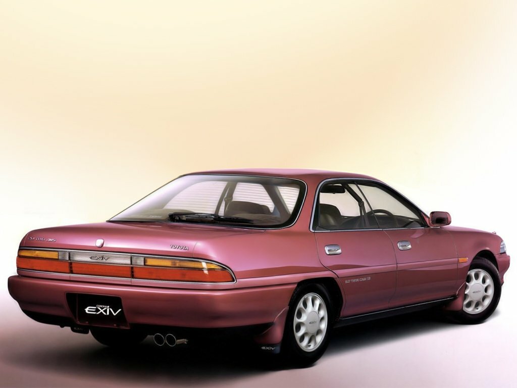 Toyota Corona EXiV, I (ST180), 1989–1993, Sedan-хардтоп: Rear three-quarter view
