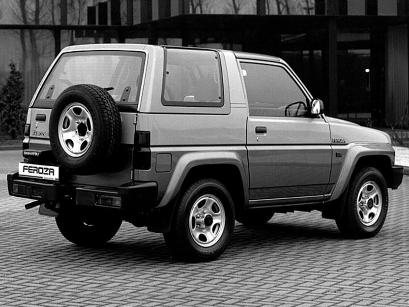 Daihatsu Feroza, , 1989–1999, Внедорожник 3 дв.: Вид сзади в три четверти