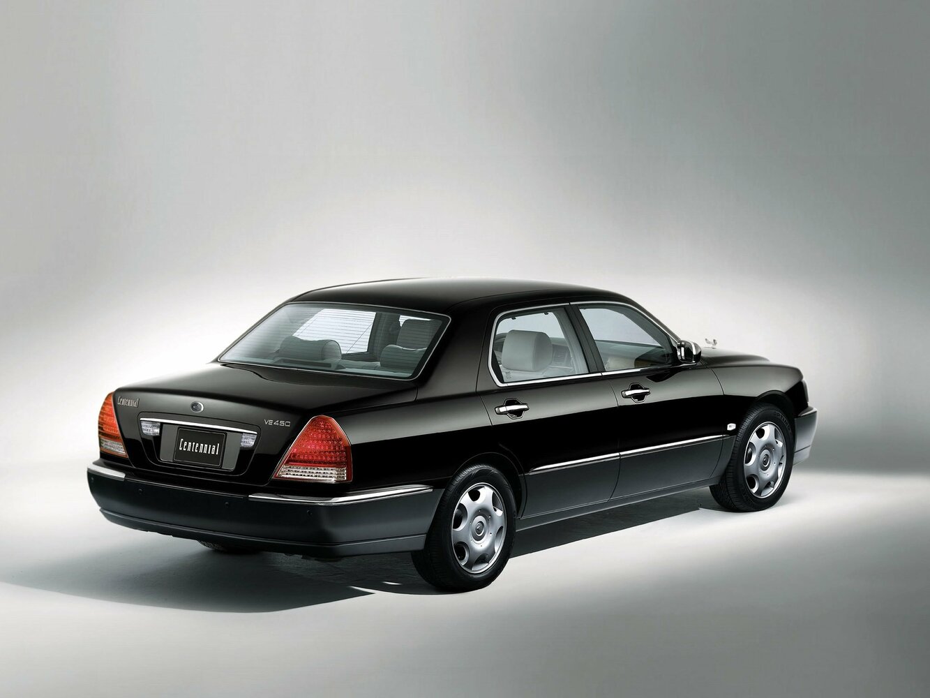 Hyundai Centennial, , 1999–2008, Sedan: Rear three-quarter view