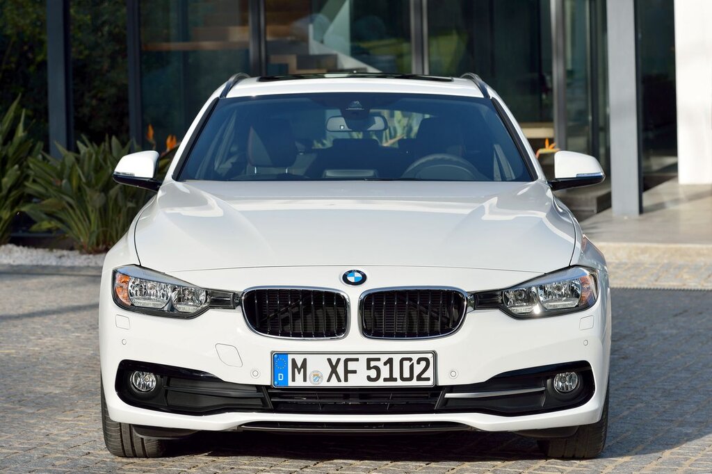 BMW 3-series, 6 поколение, F30, рестайлинг, Универсал, Европа, 05.2015 - 06.2019: фото поколения 4