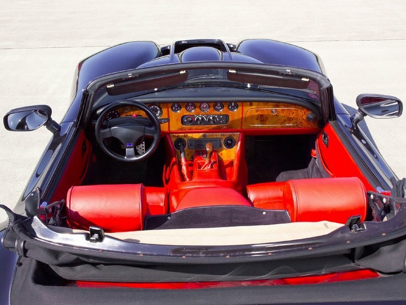 Marcos LM 500, , 1994–1998, Родстер: Передняя панель