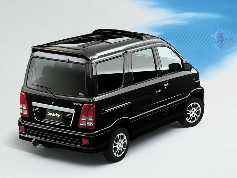 Toyota Sparky, , 2000–2003, Микровэн: Rear three-quarter view