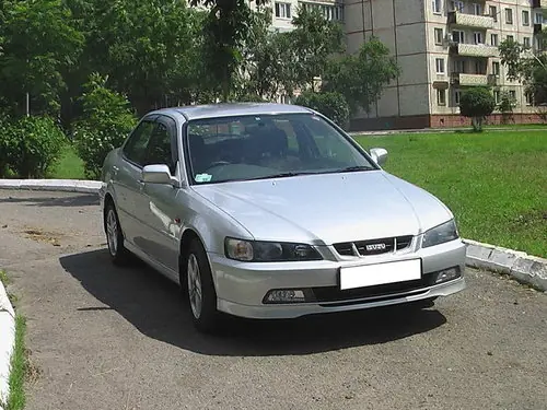 Isuzu Aska