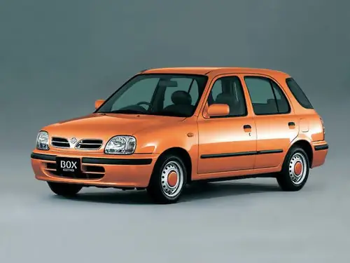 Nissan March box
