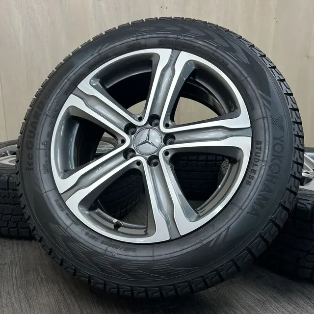 MERCEDES BENZ GLC X253/C253, R18 · 5x112 · 8JJ · ET38 — GTYRES set 68S40426 photo