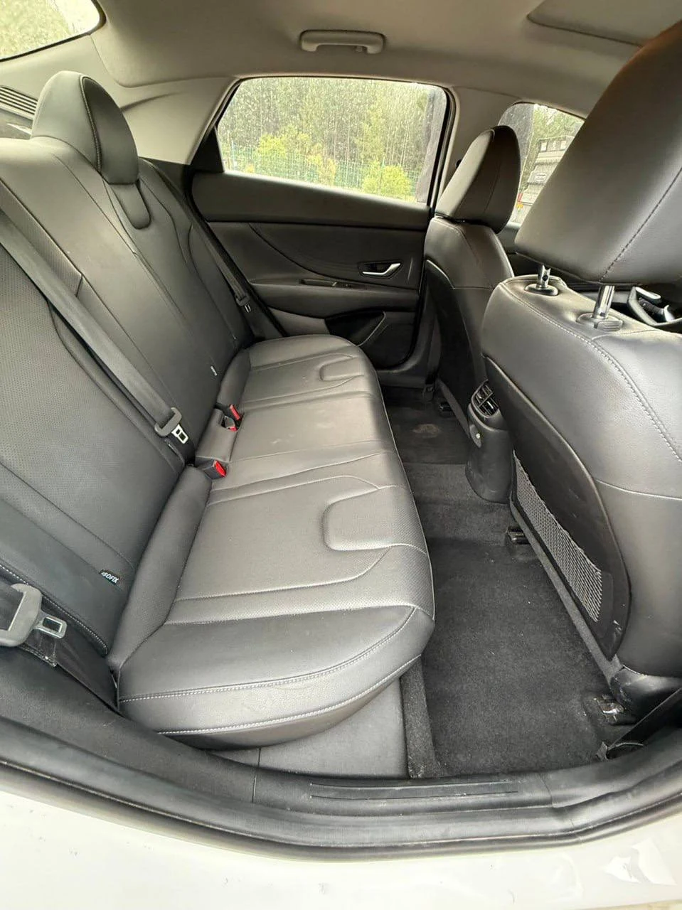 Hyundai Elantra · фото 12