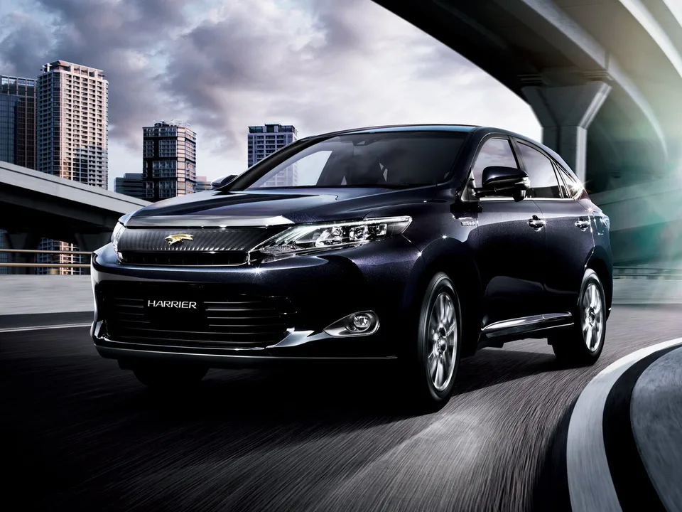 Toyota Harrier: how to choose a generation and distinguish petrol from hybrid