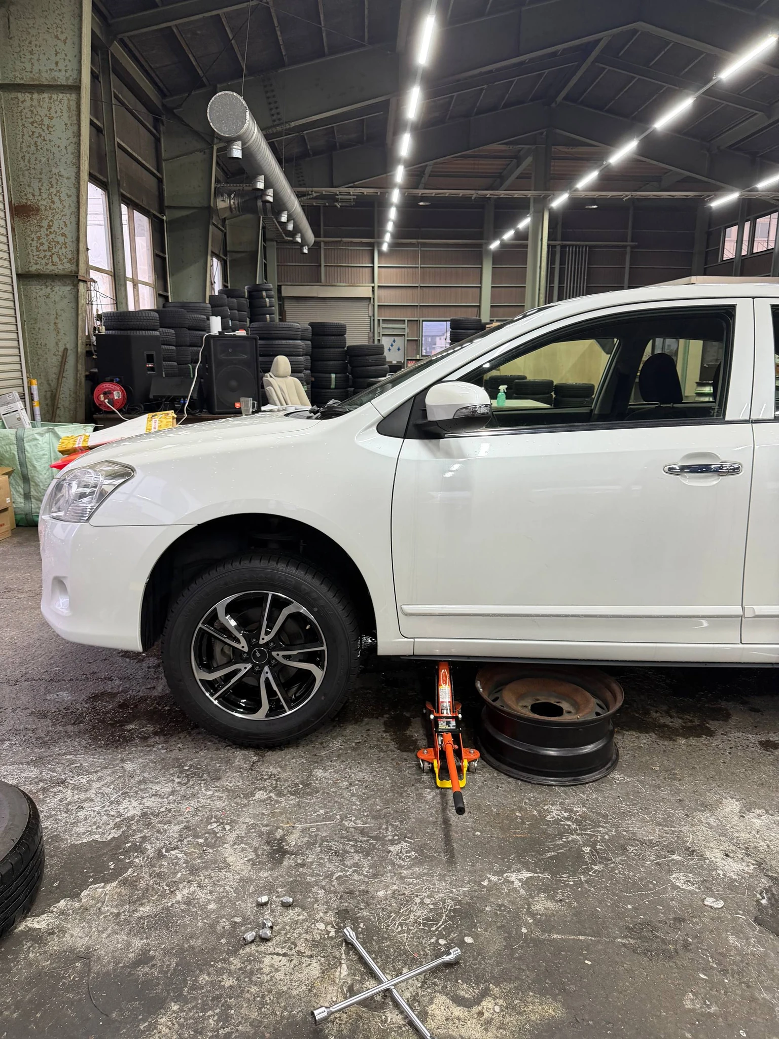 Toyota Premio · фото 9