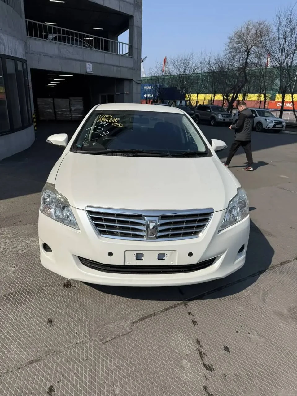 Toyota Premio · фото 23
